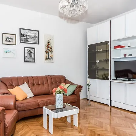 Promona Apartment