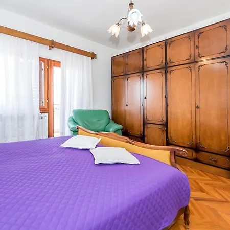 Apartment Promona