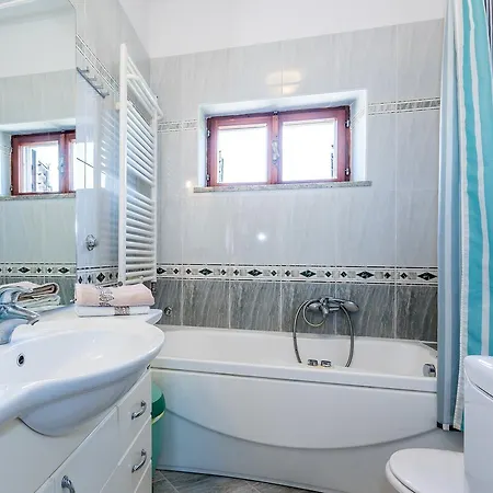 Apartment Promona